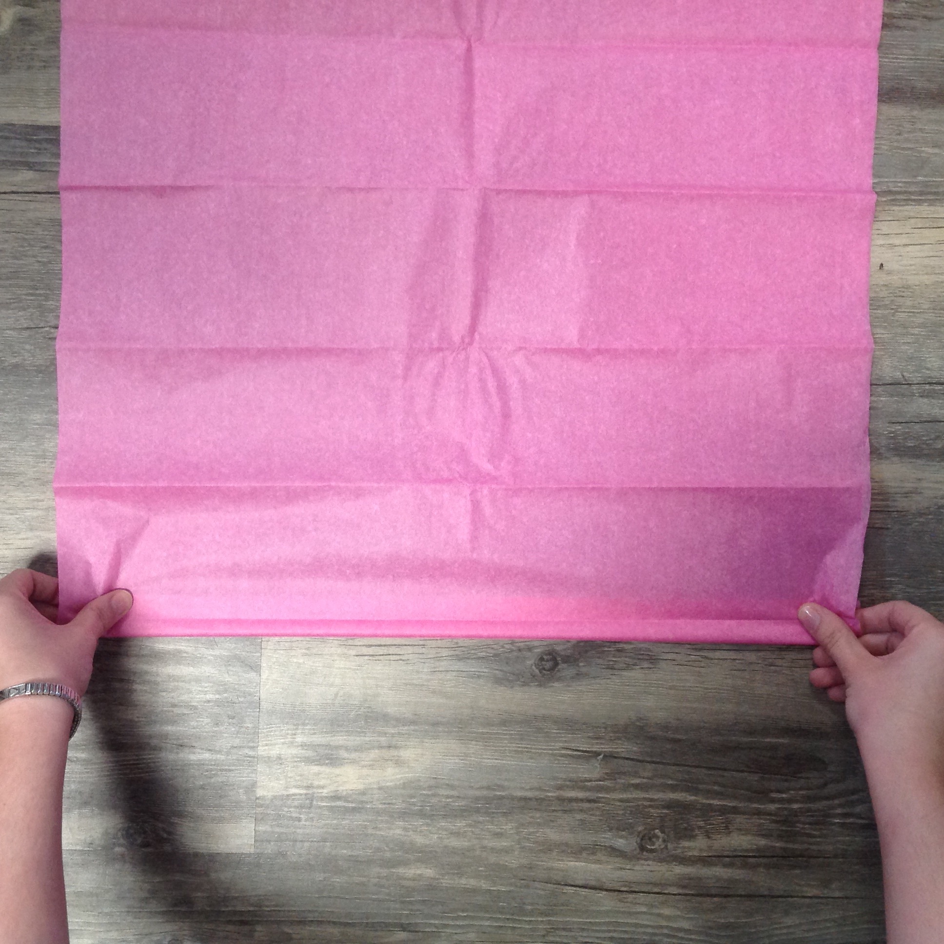 quick and easy tissue paper flower tutorial