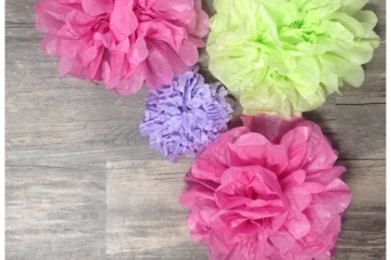 Tissue Paper Flowers | Party Decor | DIY Flowers | Craft Time | Looking to add a bit of decor to your next party? Learn how to make these easy tissue paper flowers on Six Clever Sisters. You can put them just about anywhere!