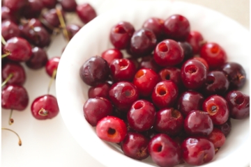 The Easy Way to Pit Cherries