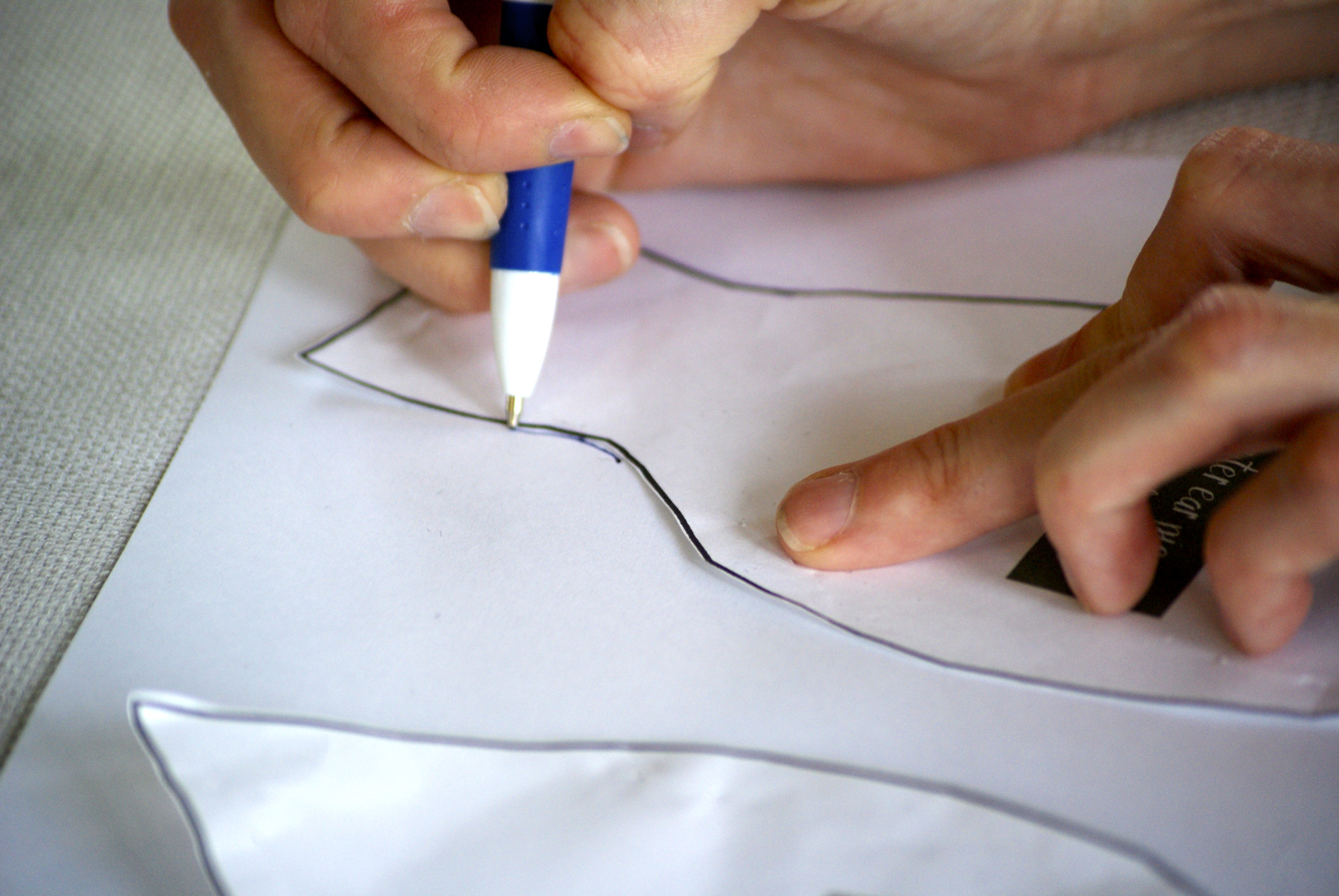 Chick-fil-a Cow Appreciation Day | Cow Appreciation Day Ideas | Chick-fil-A Cow Mask | Chickfila Cow Day | Paper Plate Crafts | Paper Plate Cow | Paper Plate Cow Craft | Cow Mask | Cow Mask for Kids | CFA | Chickfila Cow Appreciation Day Rules | Chickfila Day | Cow Face | Are you ready to #eatmorechikin ? If you're a family that loves Chick-fil-a, you know what Cow Appreciation Day means! And, Six Clever Sisters has easy cow masks ideas for you for the whole family!Chick-fil-a Cow Appreciation Day | Cow Appreciation Day Ideas | Chick-fil-A Cow Mask | Chickfila Cow Day | Paper Plate Crafts | Paper Plate Cow | Paper Plate Cow Craft | Cow Mask | Cow Mask for Kids | CFA | Chickfila Cow Appreciation Day Rules | Chickfila Day | Cow Face | Are you ready to #eatmorechikin ? If you're a family that loves Chick-fil-a, you know what Cow Appreciation Day means! And, Six Clever Sisters has easy cow masks ideas for you for the whole family!