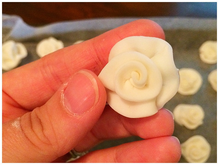 Fondant Rose