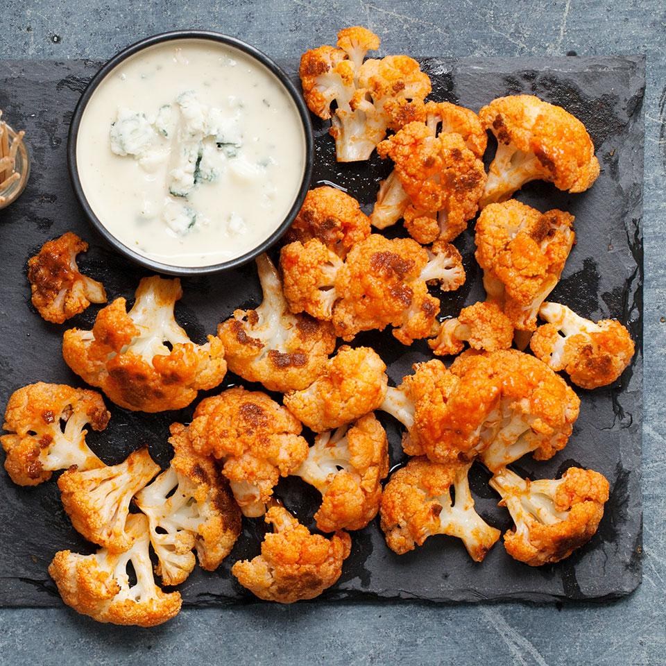 sriracha buffalo cauliflower bites healthy fall thanksgiving appetizer recipe