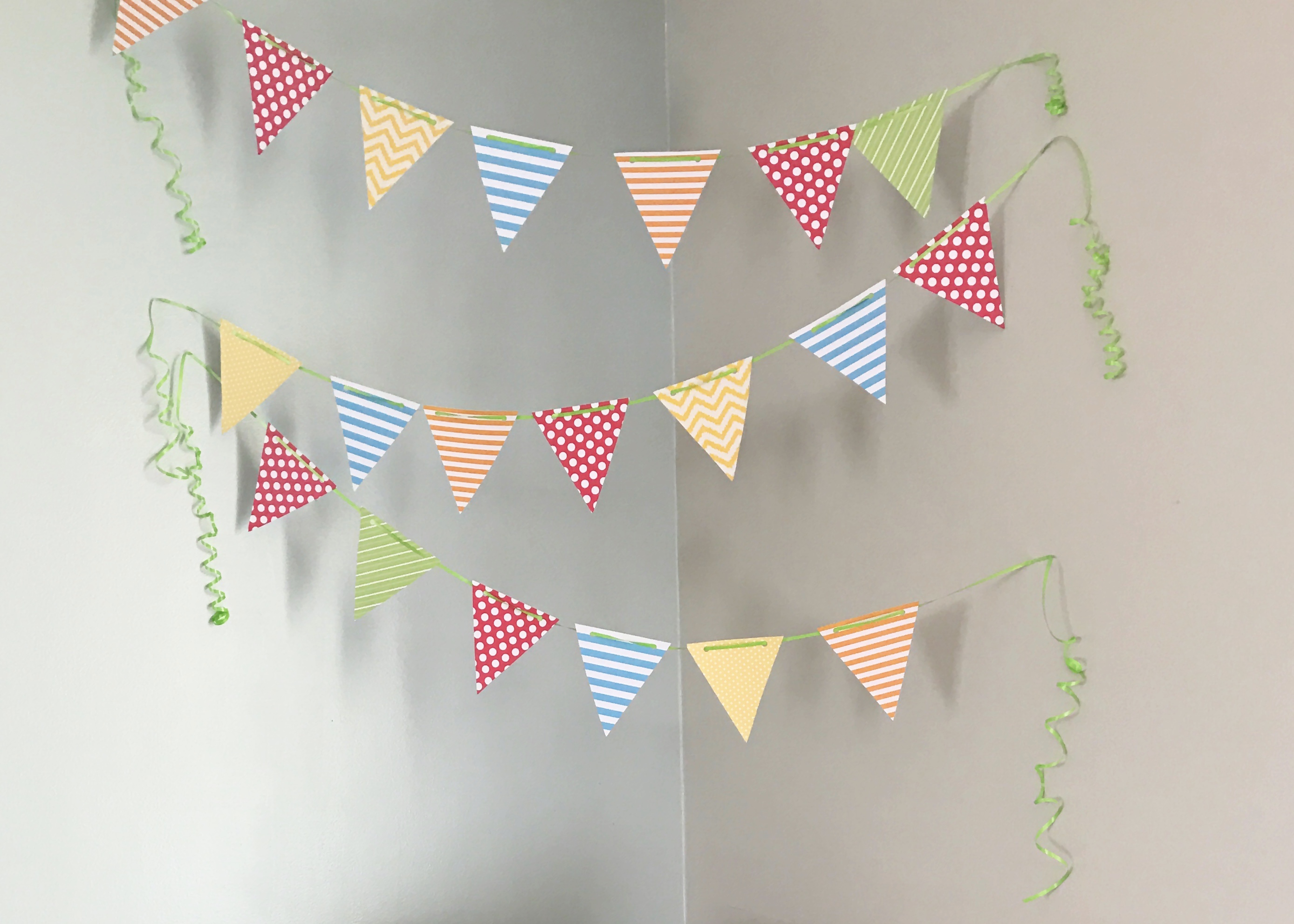 Cute Little Monster FIRST BIRTHDAY {with free templates!} | first birthday party | monster party | cake ideas | One year old | decorations | Check it out at Six Clever Sisters blog!