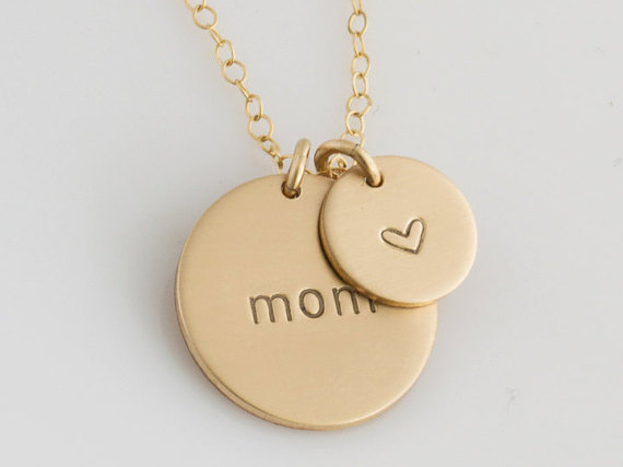 Mother's Day Gifts | Mother's Day | Etsy Shop | Gift Ideas | Mother's Day Gifts for Grandma | Gift Ideas Mother's Day | Mother's Day Gifts Ideas from Daughter | Gift Ideas on Etsy | Unique Mother's Day Gifts | Personalized Gifts | Looking for that special gift for Mom this year? I can't believe all these cute gift ideas. Check it out on Six Clever Sisters.