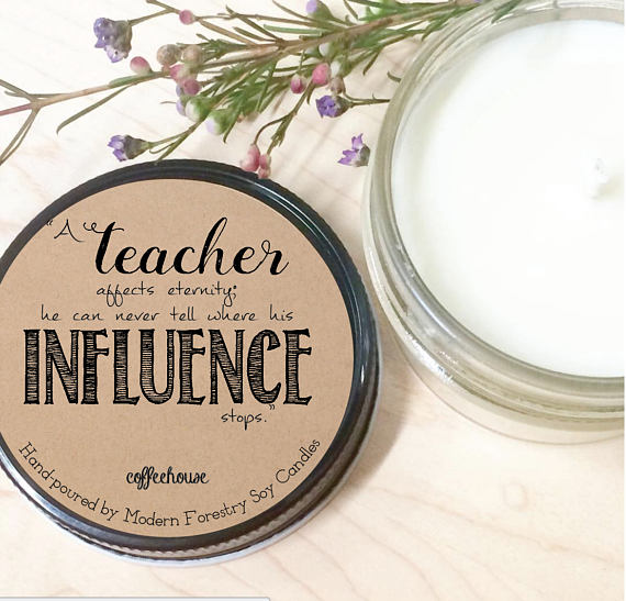 Teacher Gifts | End of Year Teacher Gifts | Teacher Appreciaiton | End of the Year Teacher Gift | Gift Idea for Teacher | Gift Idea for Teacher Appreciaiton | Be sure to thank your teacher this end of the school year for all of their hard work this whole year long! Need some unique ideas in what to give? Check out Six Clever Sisters compilation!