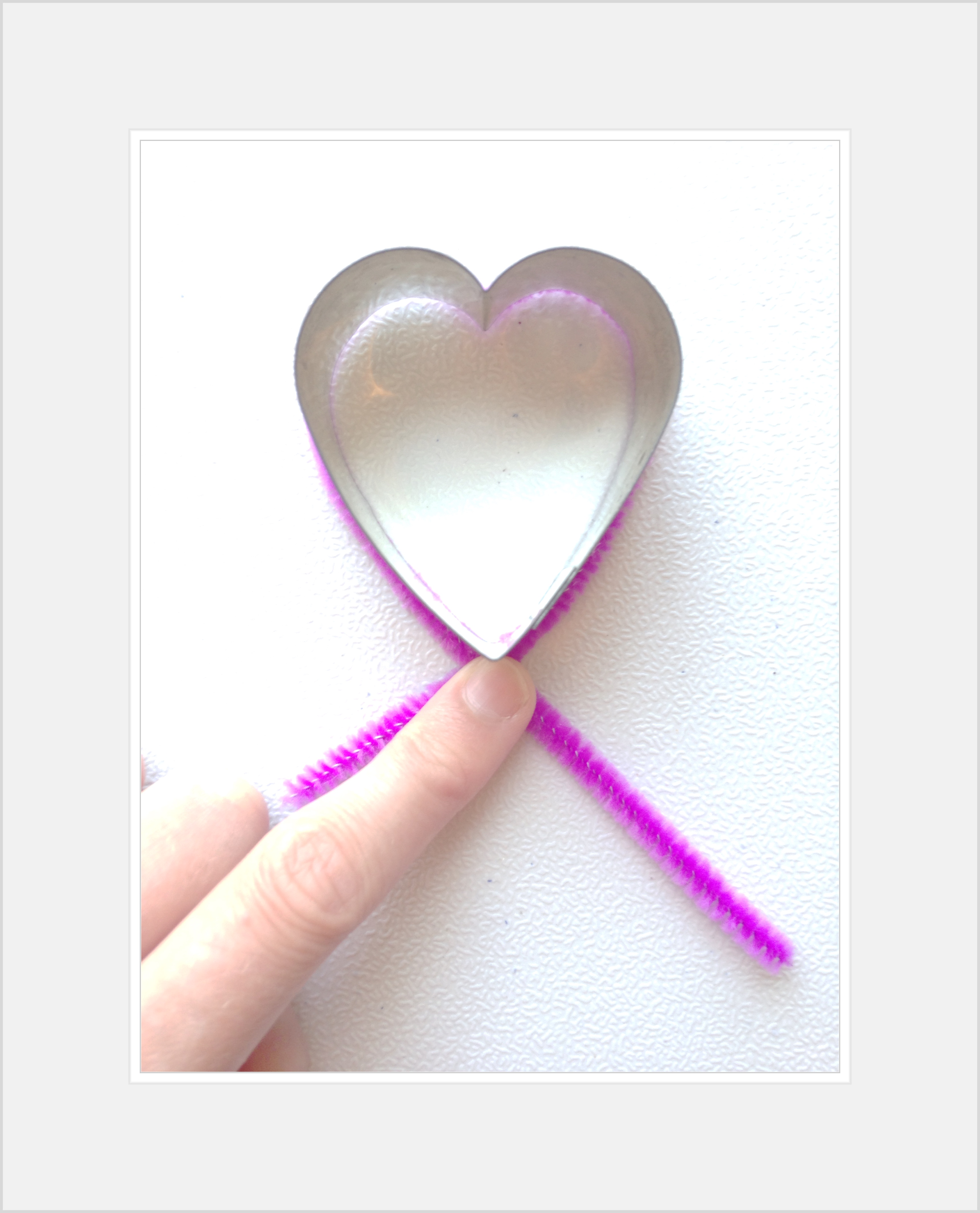 Activities For Kids | Kid Fun | Things To Do When Bored | Things For Kids to Do | Summer Break Activities | Easy Thing For Kids To Make | Activity Days Ideas | Non Electronic Activities | Hands On Activities For Kids | Looking for something creative for the kids to do on their summer break? This easy project requires just one secret, cheap ingredient. You'll be amazed at the results!!