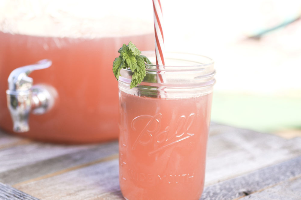 Watermelon Mint Lemonade Chick Fil A Recipe Copycat | Summer Drinks | Fourth of July | Food Ideas | Party Food | BBQ | Drink Recipes | Lemonade Recipe | Summer Fun | Things to Do | Fresh Food | Fruit Recipes