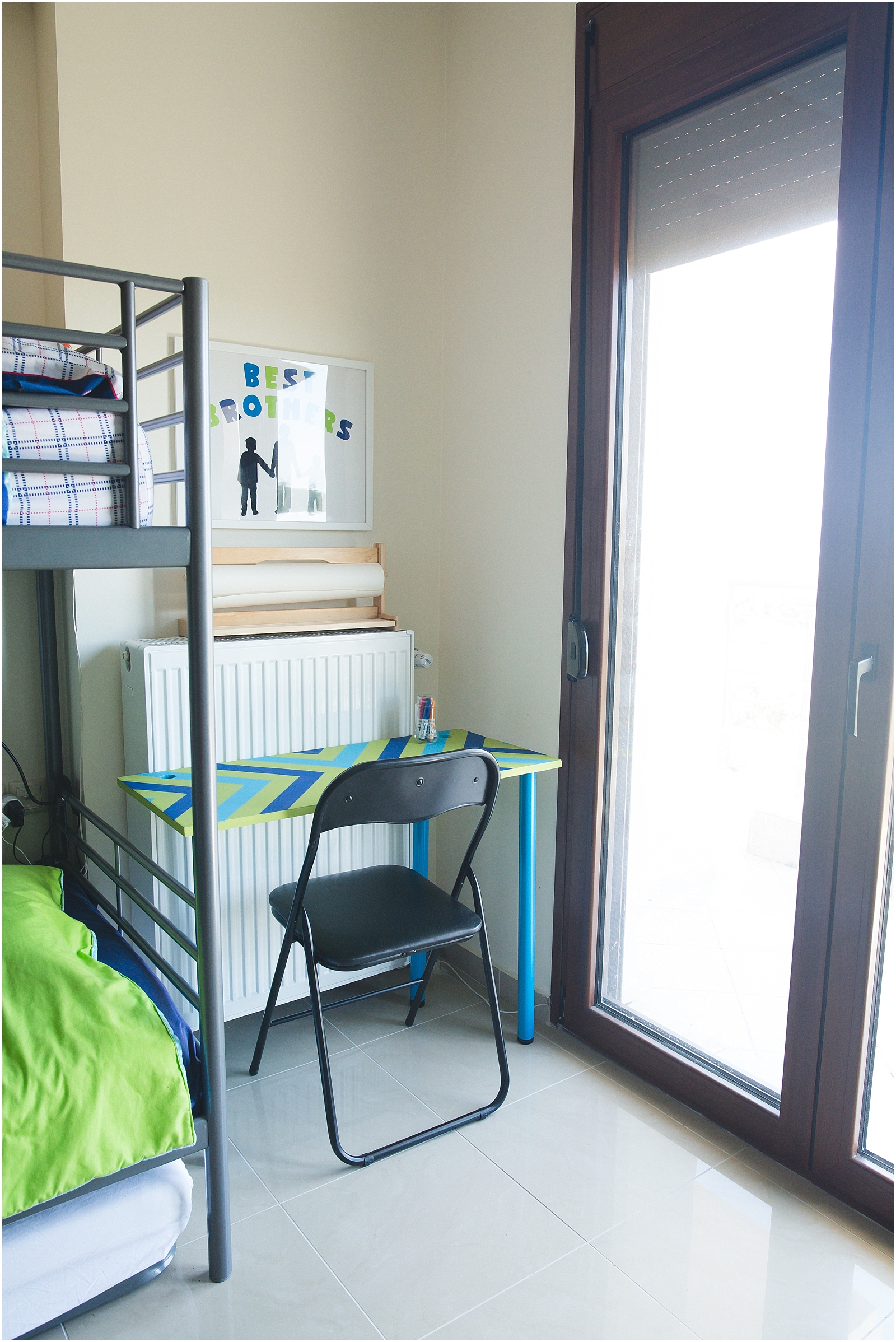 Easy DIY Kids Desk | Kids Desk Ideas | easy diy kids desk small spaces | Kids Desk | Kids Desk DIY | Kids Desk Ideas