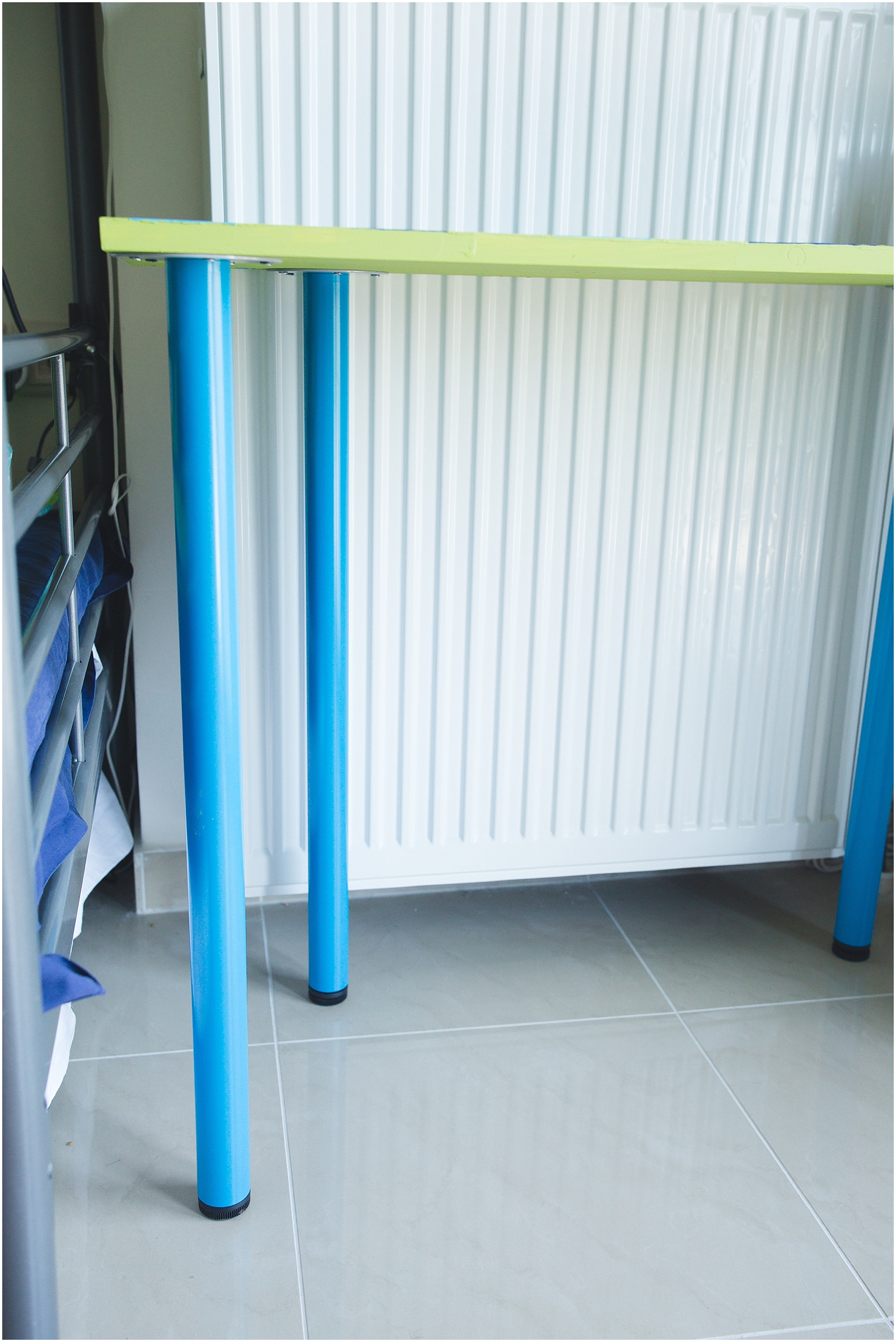 Easy DIY Kids Desk | Kids Desk Ideas | easy diy kids desk small spaces | Kids Desk | Kids Desk DIY | Kids Desk Ideas