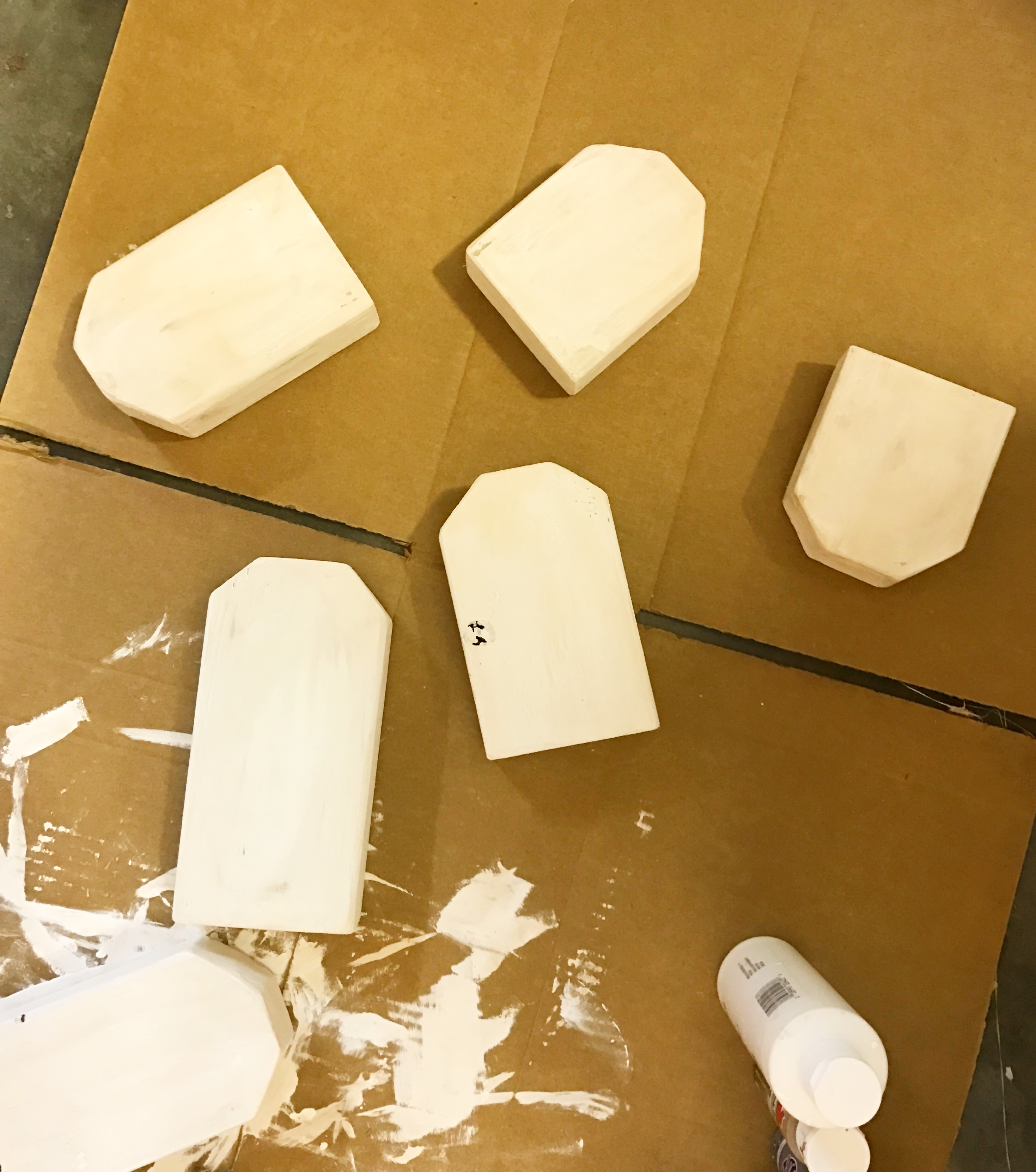 Chic-Rustic Pumpkin | Wood Pumpkin | Fall Decor | DIY Fall | Autumn | Fall Decor Ideas | DIY Pumpkin Decor | DIY Pumpkins | Shabby Chic | Farmhouse | Rustic | Home Decor | Home Decorating | Pumpkin Craft | Cream and Gold | Harvest | Wood | DIY Wood | Chic | Easy DIY Decor | Six Clever Sisters