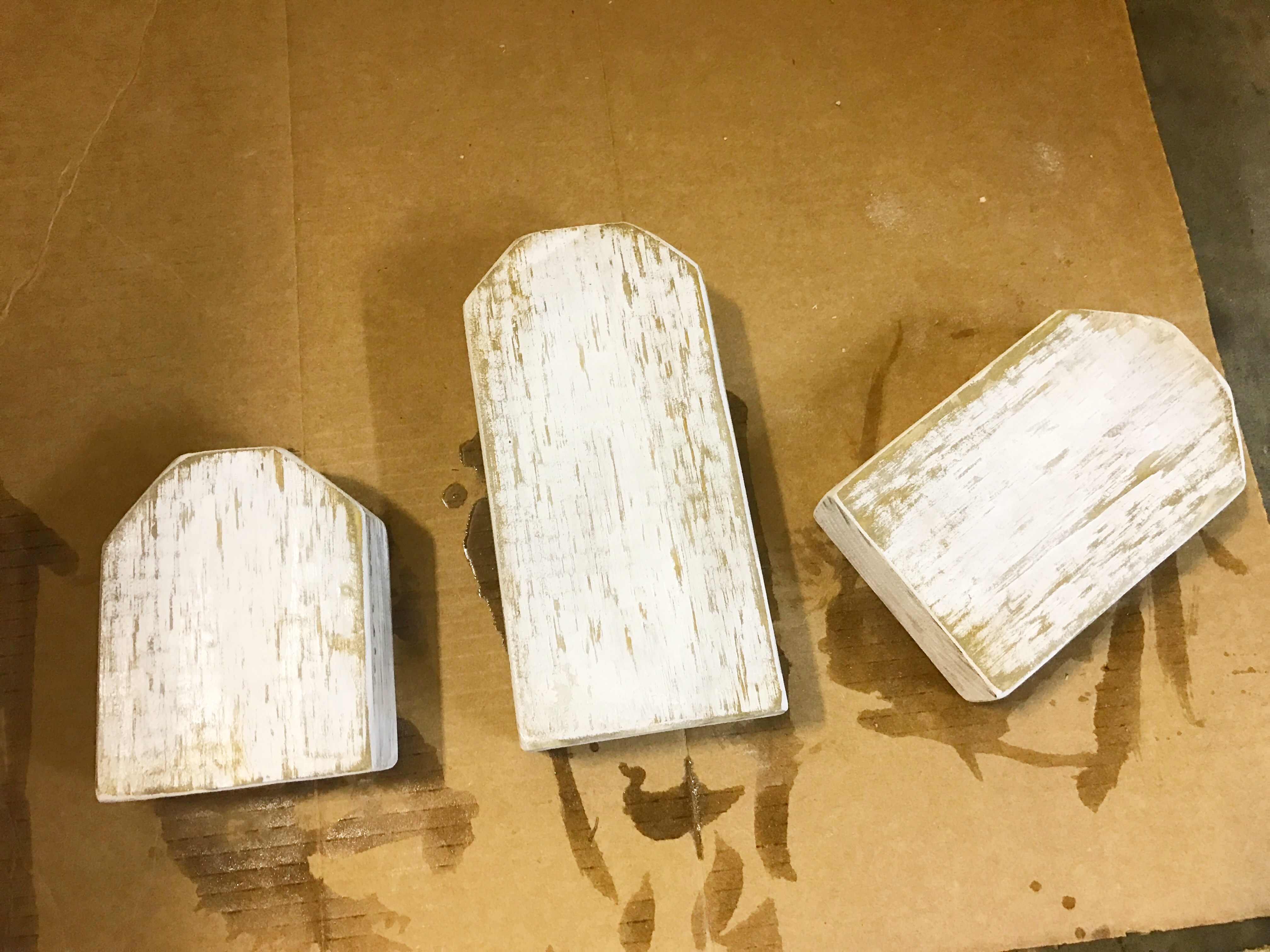 Chic-Rustic Pumpkin | Wood Pumpkin | Fall Decor | DIY Fall | Autumn | Fall Decor Ideas | DIY Pumpkin Decor | DIY Pumpkins | Shabby Chic | Farmhouse | Rustic | Home Decor | Home Decorating | Pumpkin Craft | Cream and Gold | Harvest | Wood | DIY Wood | Chic | Easy DIY Decor | Six Clever Sisters