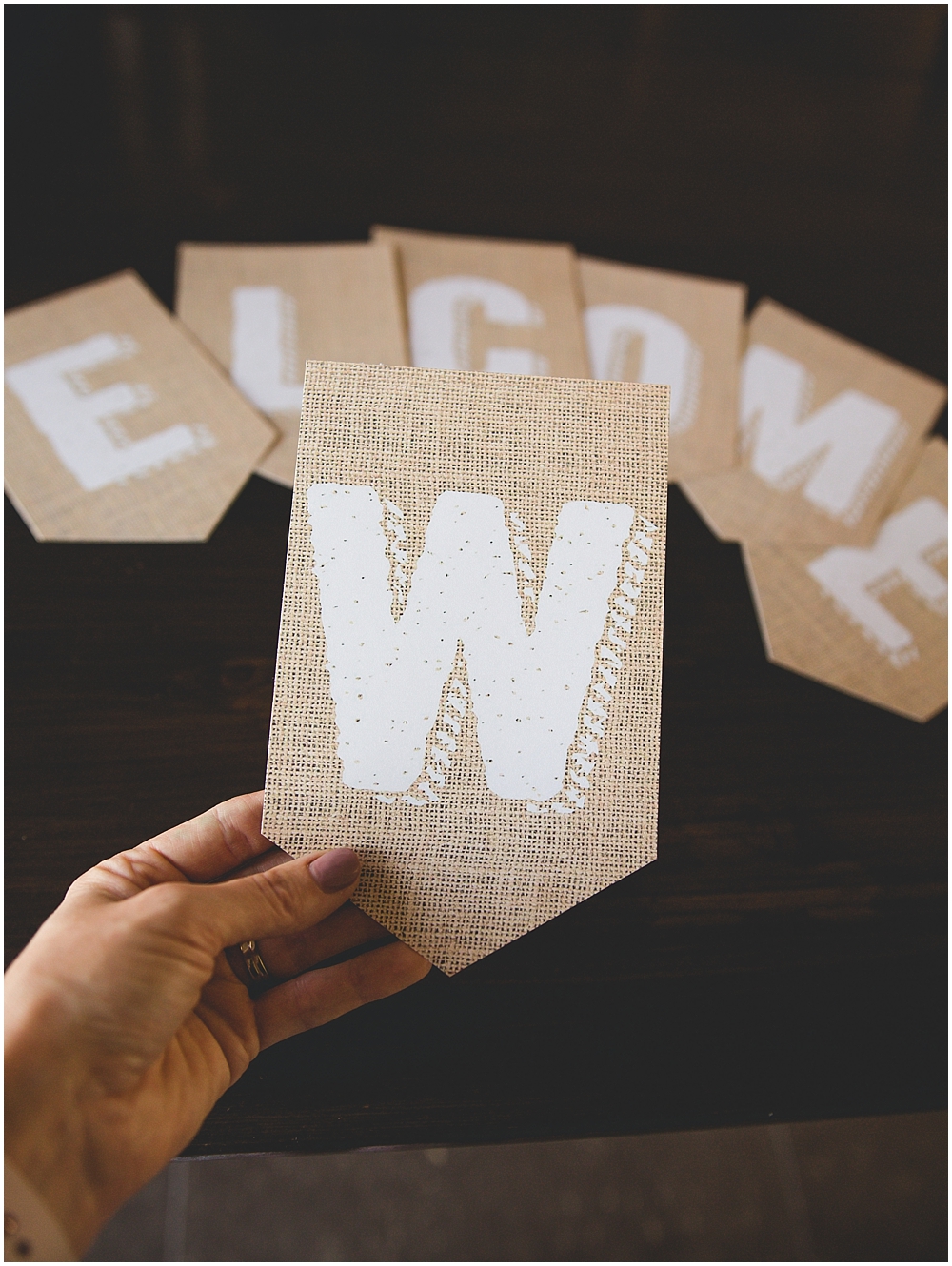 Printable Burlap Banner | Burlap Banner Printable | Printable Burlap Letters | Burlap Banner | Printable Burlap | Burlap Banner DIY | Burlap Banner Letters | Free download for this printable burlap banner is on the Six Clever Sisters blog!