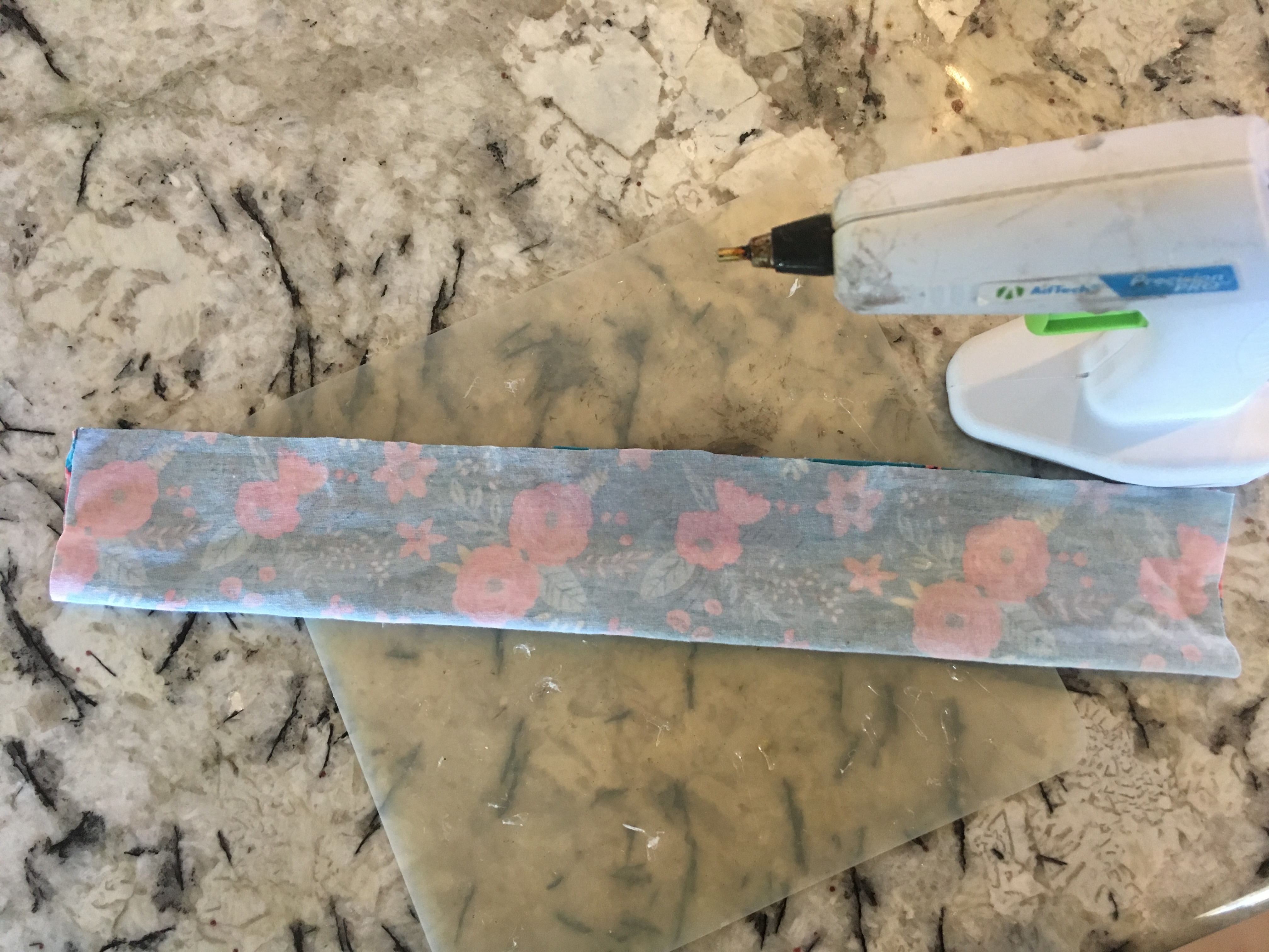 Baby Floral Headband Wrap Knit DIY | Cute Baby Headband Ideas | Newborn Headwrap | Floral Knit Headwrap | Floral Headband