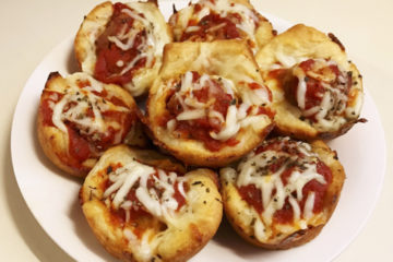 Meat Lovers Cheesy Meatball Bites | Pizza | Appetizer | Meatball | Recipe | Meatballs | Meatball Recipes | Meat Lovers | Fun Food | Party Food | Pizza Night | Pizza Recipe | Easy Dinner | Kid Friendy