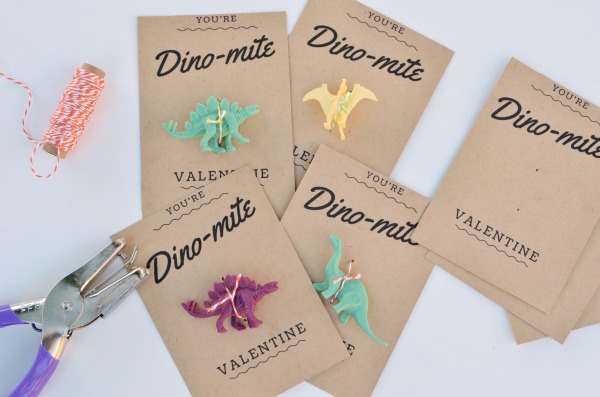 Fun Valentines for Kids | Fun Valentines for Kids Free Printables | Valentines Ideas | Valentines Free Printables | Valentines Free Printables for Kids | Unique Valentines Kids | Unique Valentines Kids Free Printables | Easy Valentines | DIY Valentines for Kids | DIY Valentines for Kids Easy | DIY Valentines for Kids School | Fun Valentines for Kids Classroom | These absolutely adorable valentines for kids all have free printables included! Check out the entire list on www.sixcleversisters.com