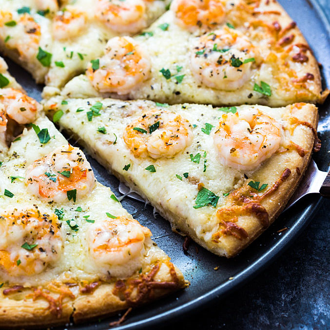 Amazing Pizza Night Recipes | Pizza | Recipe | Family Pizza Night | Pizza Recipes | Pizza Dough | Pizza Night Ideas | Pizza Night Party | Pizza Recipes Easy | Pizza Recipes Homemade | Pizza Recipes Healthy | Taco Pizza | Garlic Ranch Pizza | Pretzel Crust | Check out these 12 amazing pizza recipes at sixcleversisters.com!