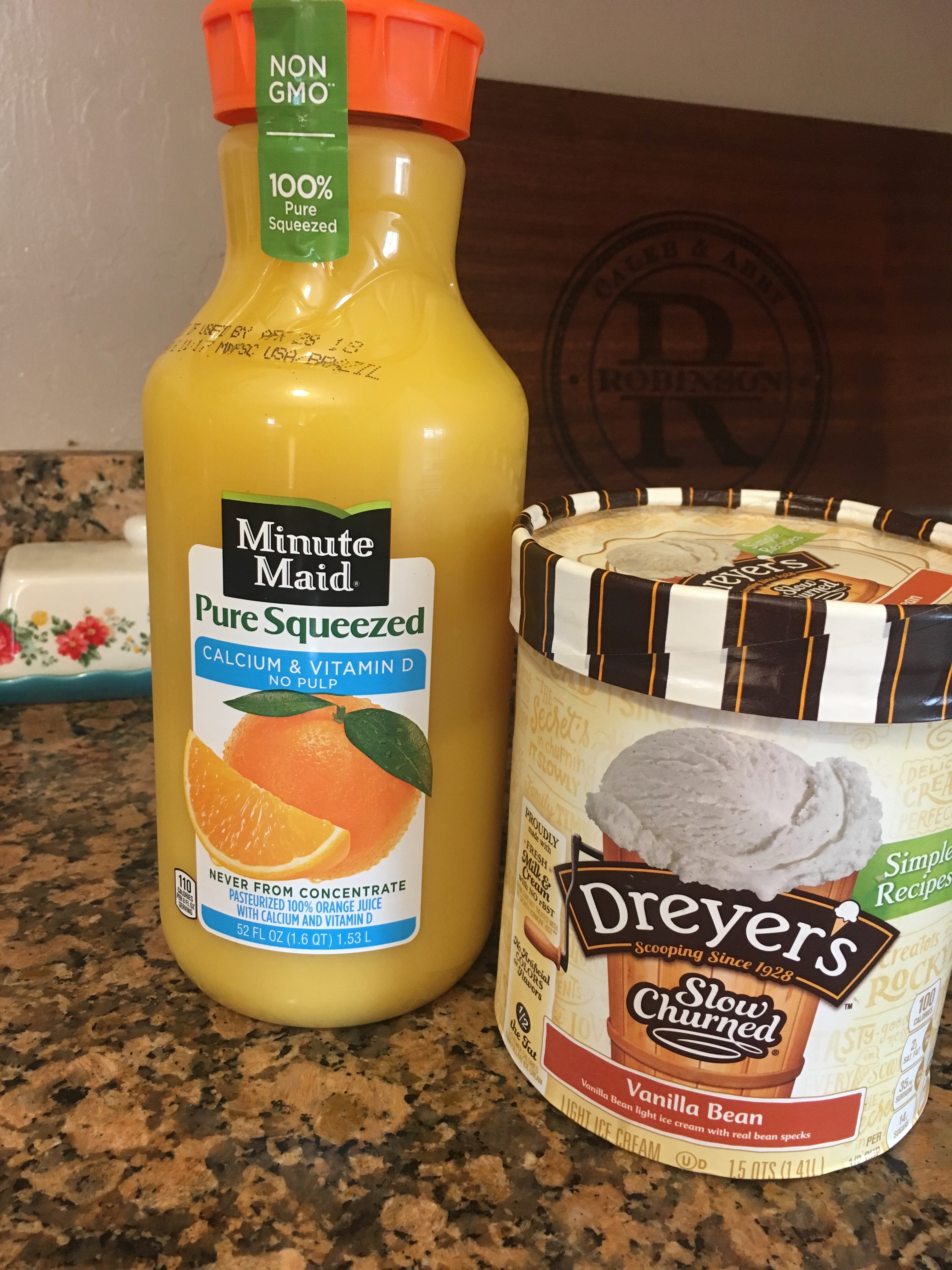 Chick Fil A Frosted Sunrise Recipe | Copycat Frosted Sunrise | Copycat Chick Fil A Recipes | Summer Drink | Orange Vanilla Smoothie | Drink Recipes