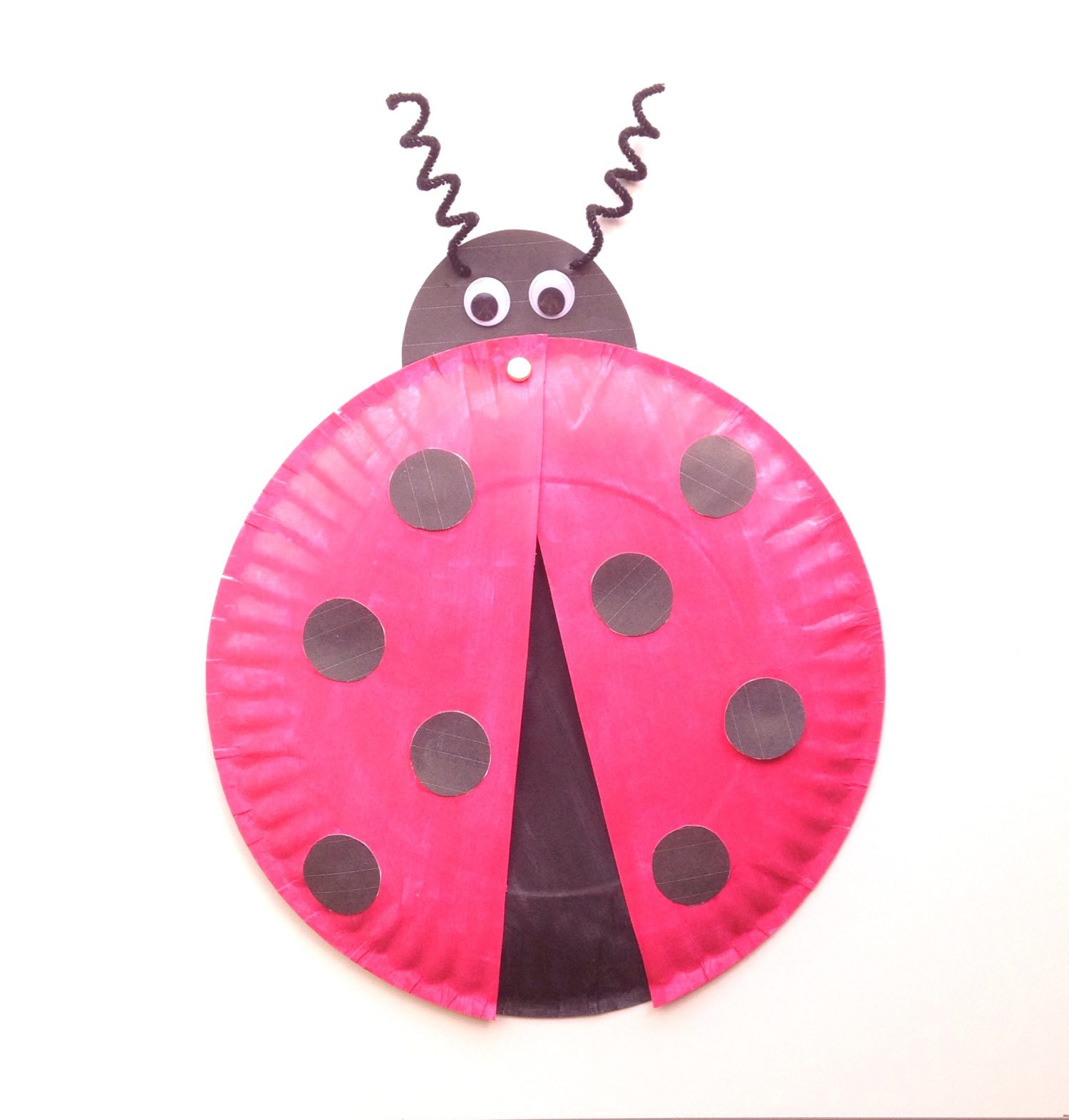 Ladybug Paper Plate Craft for Kids {+ Free Printable Template!} - Six ...