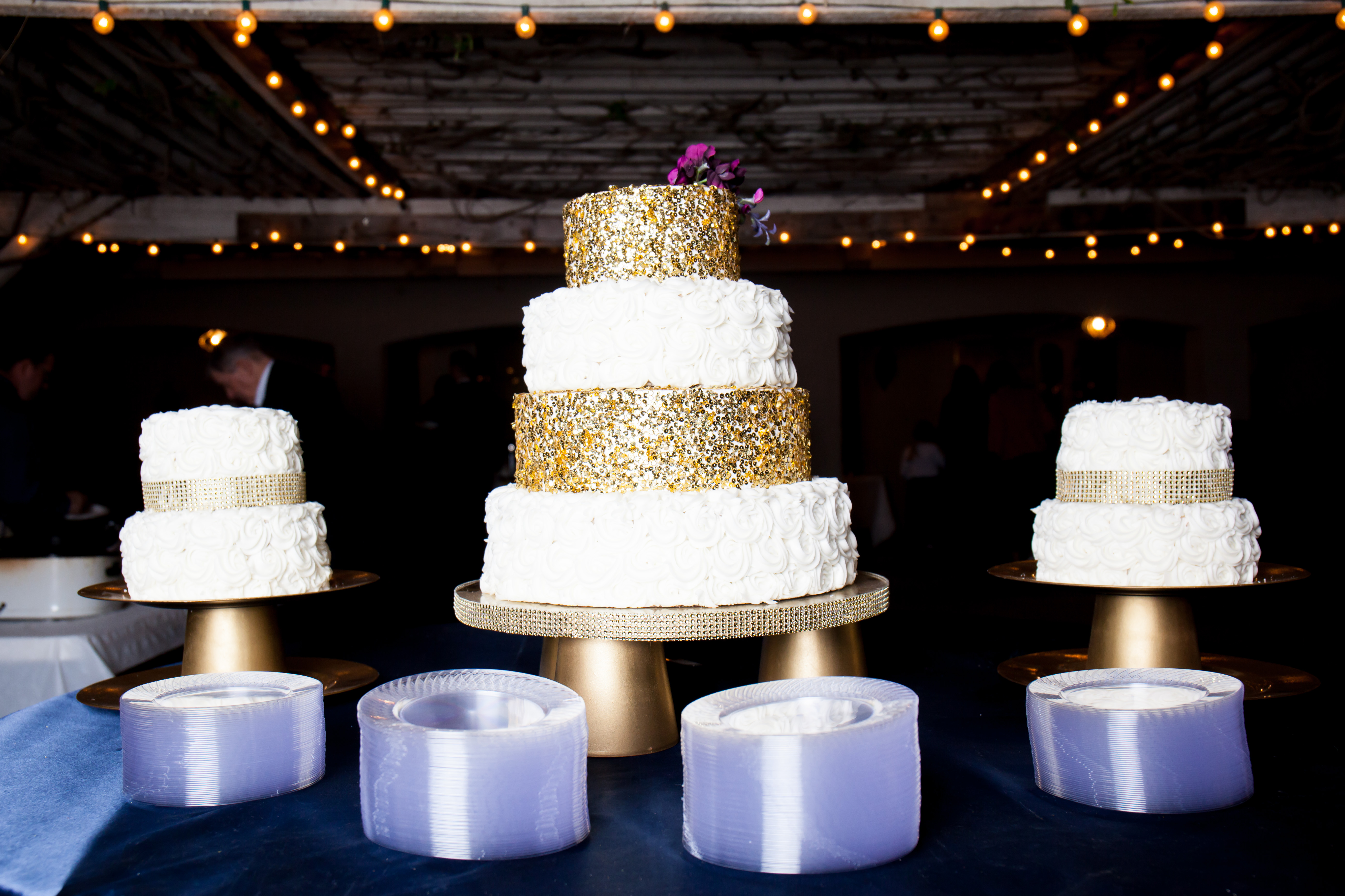 Wedding Cake Stand DIY | DIY Wedding Decor | Navy Purple Wedding | Gold Wedding Decor | Easy DIY Wedding | Wedding on a Budget | Easy Cake Stand | Cake Stand Ideas | Cake Stand DIY | Wedding Ideas | Wedding DIY