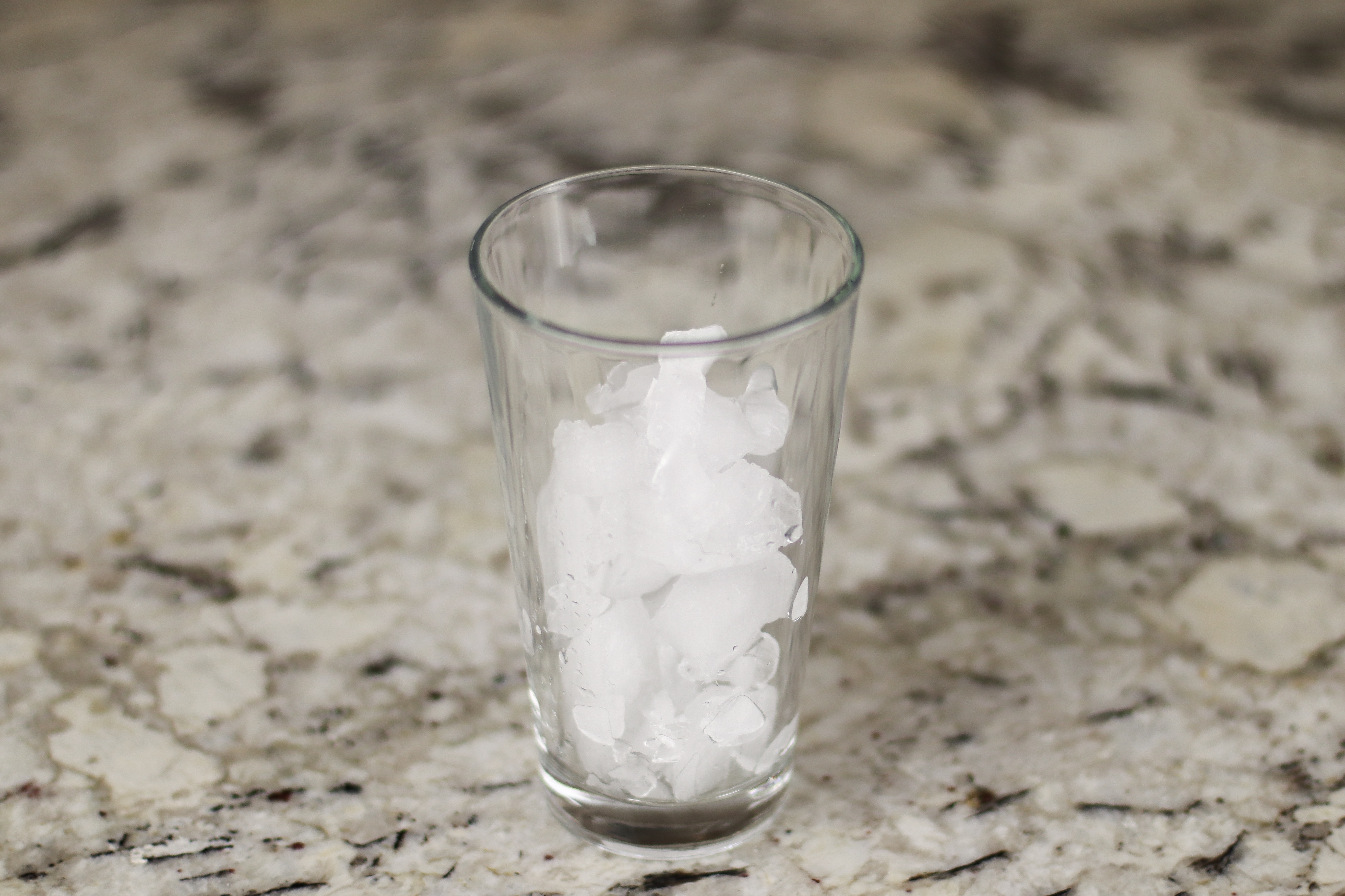 Italian Cream Soda | Cream Soda Recipe | Italian Soda | Creamy Soda | Italian Soda Recipe | If you love tradiontal Italian sodas, you're going to love these Italian CREAM sodas even more! Find the recipe and post at SixCleverSisters.com!