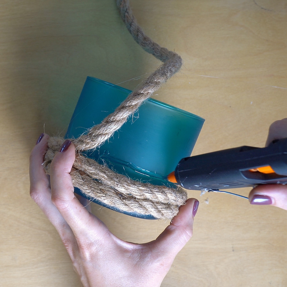 Reuse Candle Jars | Reuse Candle Jar | Reuse Candle Jars Ideas | Reuse Yankee Candle Jars | Reuse Yankee Candle Jar | Reuse Glass Candle Jar | Reuse a Candle Jar | What to Reuse Candle Jars For | Get the details on how to make this succulent planter on the Six Clever Sisters blog!