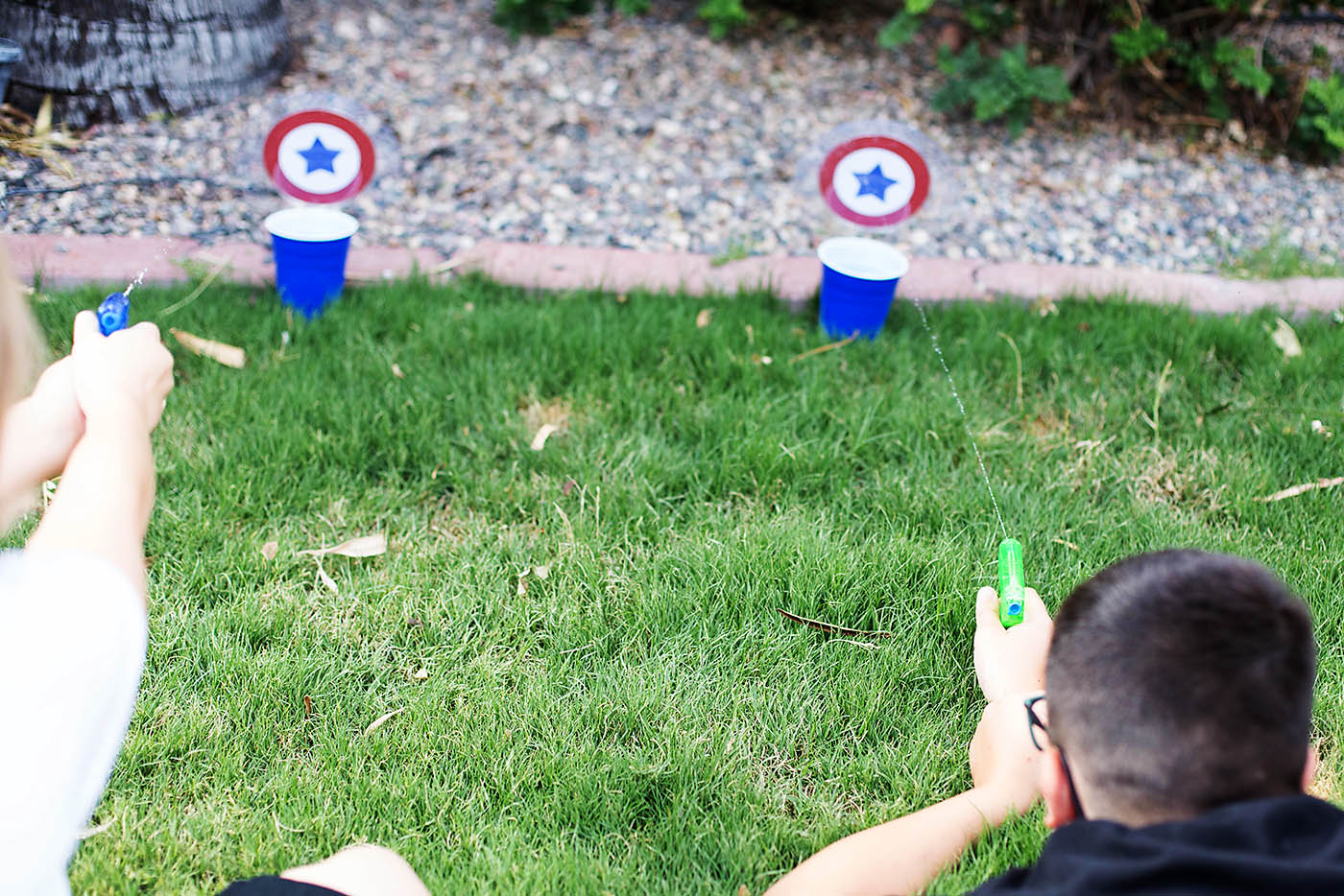 Backyard Games | Backyard Games for Kids | Backyard Games for 4th of July | Backyard Games USA | Backyard Games Ideas | Backyard Games DIY | Backyard Games and Activities | Backyard Games for Fourth of July | Backyard Games BBQ | Looking for that great backyard game to bring the fun to the party? These 12 game ideas will do just that! Six Clever Sisters