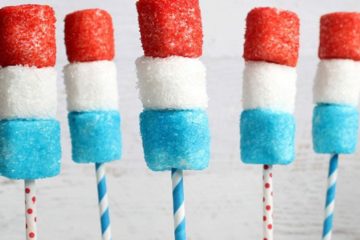 Red White and Blue Treats | 4th of July Party | July 4 Snacks | Fourth of July Food | 4th of July Party Ideas | USA snacks | America Treats | Patriotic Treats | 4th of July Dessert | 4th of July Party Ideas