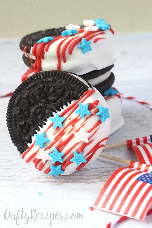Red White and Blue Treats | 4th of July Party | July 4 Snacks | Fourth of July Food | 4th of July Party Ideas | USA snacks | America Treats | Patriotic Treats | 4th of July Dessert | 4th of July Party Ideas