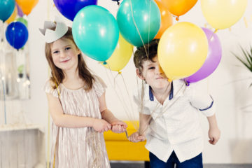 Birthday Party Planning | How to Birthday Party | Party Checklist | Steps to a Great Party | Six Clever Sisters