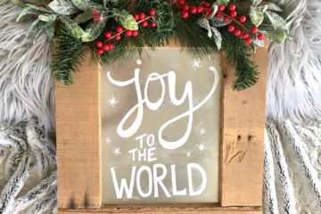 Christmas Pallet Sign | DIY Pallet Sign | Christmas Crafts | Christmas Time | Wood and Metal Sign | Christmas Pallet Ideas | Christmas Pallet Project | Christmas Pallet Crafts | Christmas Signs Wood | Christmas Signs and Sayings | Christmas Signs on Wood | Christmas Signs DIY | Six Clever Sisters