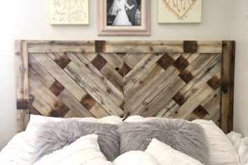 DIY Headboard | DIY Pallet project | Pallet Headboard | Pallet Wood Headboard | Pallet Furniture | Pallet Projects | Pallet Bed | Pallet Ideas | Rustic Headboard | Herringbone Pallet | Herringbone Heaboard | Six Clever Sisters