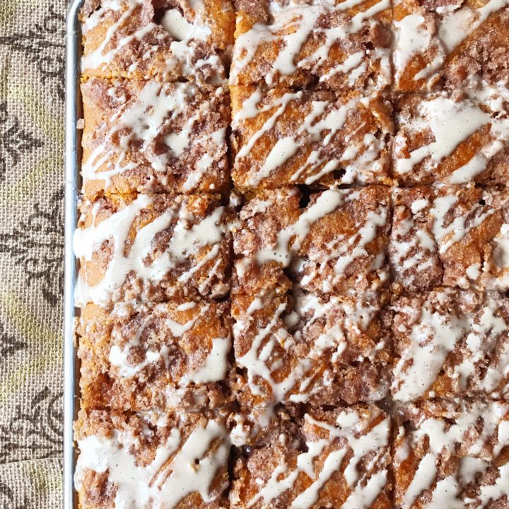 Pumpkin Streusel Bars | Pumpkin Bars | Pumpkin Dessert | Fall Dessert | Coffeecake | Pumpkin Coffeecake | Pumpkin Bread | Pumpkin | Autumn | Maple | Maple Glaze | Maple Dessert | Streusel | Streusel Coffeecake