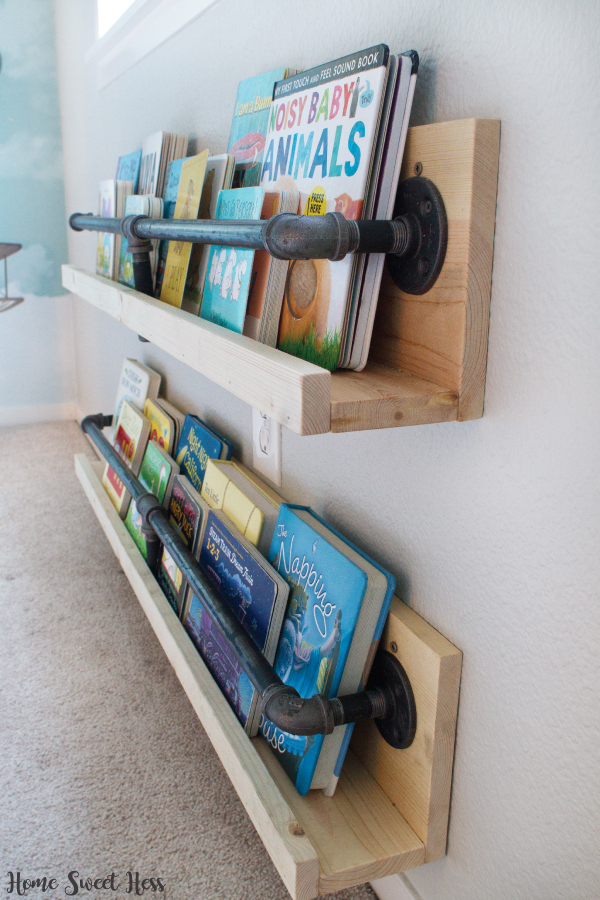 10 Amazing Tutorials for Kids' Room Bookshelves | Bookcase | Bookshelf Ideas | Bookshelf DIY | Bookshelf Kids | Kids Room | Kids Decor | Book Organization | Room Organization | Storage Kids | Tutorial Bookshelf | Six Clever Sisters