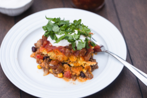 Tamale Pie | Tamale Pie Recipe | Tamale Pie Jiffy | Jiffy Corn Muffin | Mexican Dish | Mexican Casserole | Tamale Casserole | Easy Tamale Pie | This easy tamale pie recipe is made with a Jiffy corn muffin mix and is a great weeknight dinner recipe for your busy family! Recipe at SixCleverSisters.com