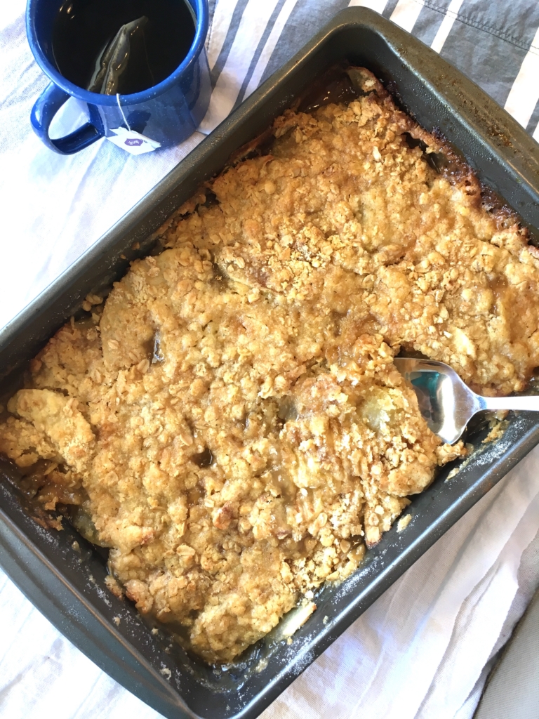 Apple Oatmeal Crisp Recipe | Apple Dessert | Apple Cobbler | Fall Dessert | Spring Dessert | Easter Dessert | Thanksgiving | Sweet Tooth | Fruit Dessert | Six Clever Sisters