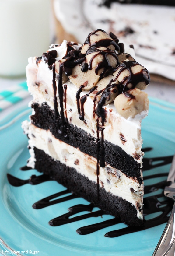 Ice Cream Cake recipes | Ice Cream | Summer Dessert | Summer Recipe | Ice Cream Recipes | Ice cream Sandwich Cake | Ice Cream Cake Easy | Ice Cream Cake Birthday Party | Ice Cream Cake Homemade | Desserts Easy | Summer Bucket List | Six Clever Sisters