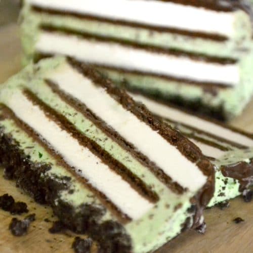 Ice Cream Cake recipes | Ice Cream | Summer Dessert | Summer Recipe | Ice Cream Recipes | Ice cream Sandwich Cake | Ice Cream Cake Easy | Ice Cream Cake Birthday Party | Ice Cream Cake Homemade | Desserts Easy | Summer Bucket List | Six Clever Sisters