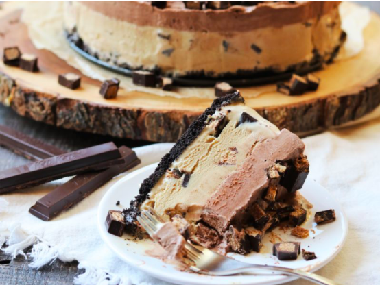 Ice Cream Cake recipes | Ice Cream | Summer Dessert | Summer Recipe | Ice Cream Recipes | Ice cream Sandwich Cake | Ice Cream Cake Easy | Ice Cream Cake Birthday Party | Ice Cream Cake Homemade | Desserts Easy | Summer Bucket List | Six Clever Sisters