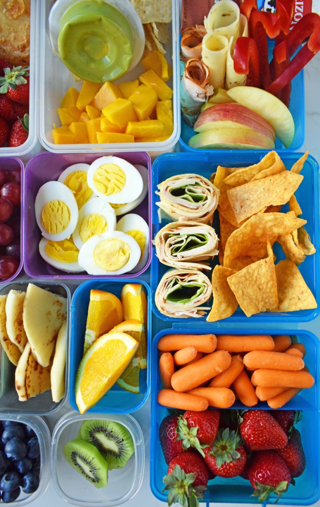 Lunch Box Ideas | School Lunches | School Lunch Box | Lunch Box Food | School Lunches | Looking for healthy lunches to pack for your kids for school this year? Check out my list of great lunch box ideas at SixCleverSisters.com