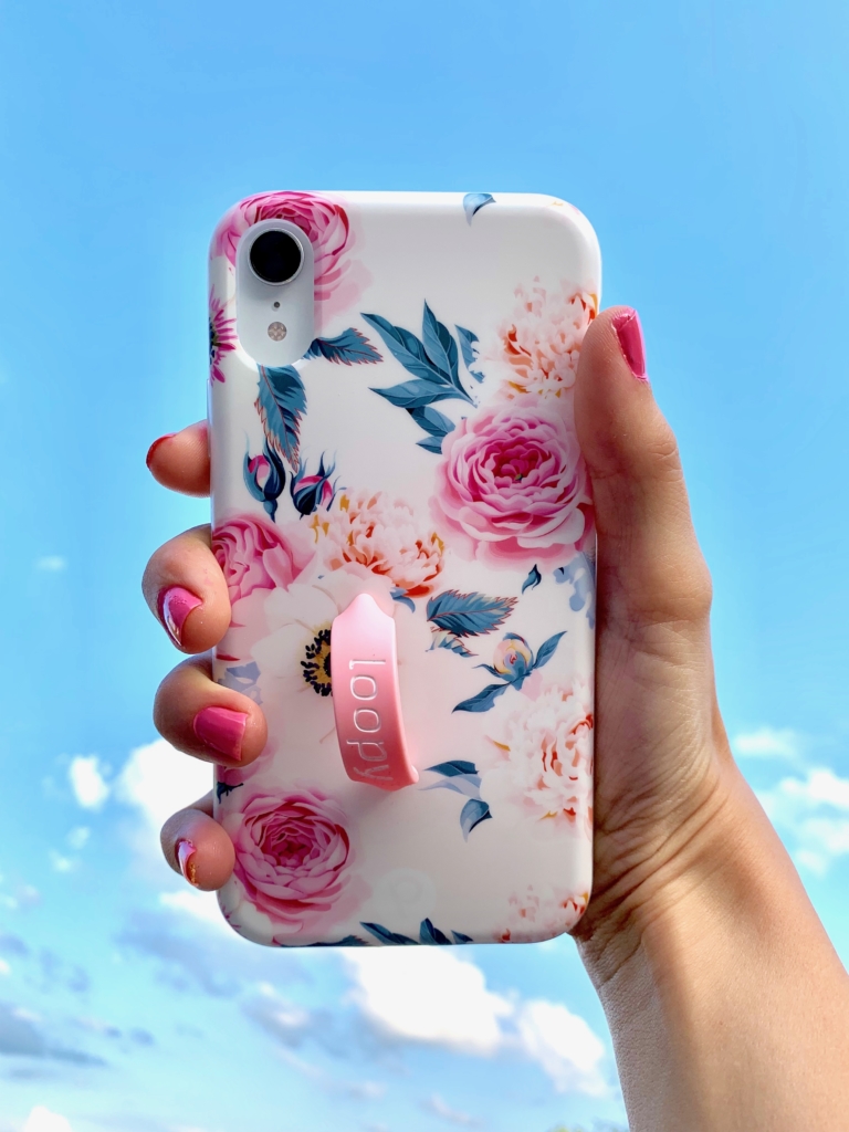 Phone Cases | Phone Cases Cute | Phone Cases Aesthetic | Phone Cases Country | Phone Cases Flowers | Polka Dots | Phone Cases iPhone | Pretty Phone Case | Loopy Phone Case | Best Phone Cases | Womens Gift Ideas | Easy Gift Idea | Gifts under $50 | Six Clever Sisters