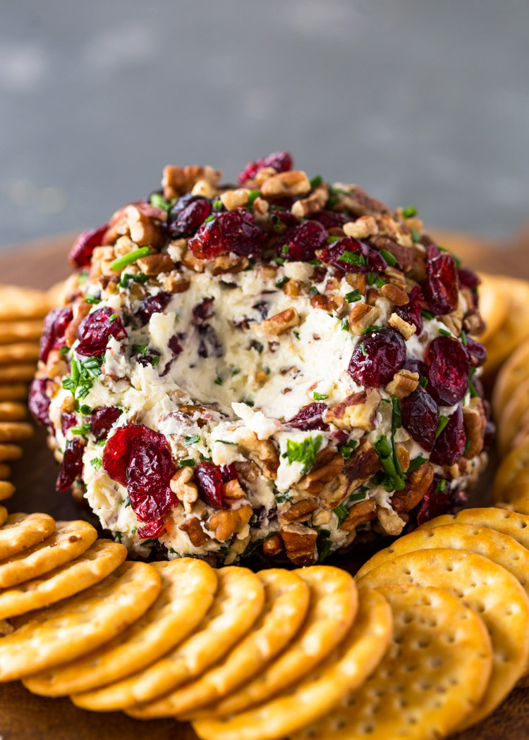 Cheeseball Recipes | Holiday Appetizers | Christmas Recipes | Thanksgiving Recipes | Party Food | Party Appetizers | Christmas Appetizer | Healthy Appetizers | Keto Appetizer | Keto Recipe | Low Carb Appetizers | Low Carb Recipes | Christmas Cheeseball | Easy Recipes | Easy Holiday Food | Christmas Food Ideas | Party Ideas | Holiday Food | Six Clever Sisters