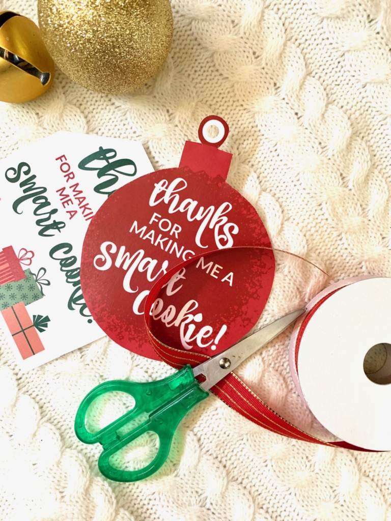 Christmas Printable | Christmas Gift Idea | Teacher Gift Ideas | Christmas Teacher Gift | Gifts for Teachers | Christmas Ideas | Christmas Decor | Christmas Cookies | Easy Christmas Idea | Kids Christmas Idea | Kids Easy Project | Kids Gift | Handmade Gifts | Homemade Gifts | Budget Gifts | Frugal Gifts | Six Clever Sisters