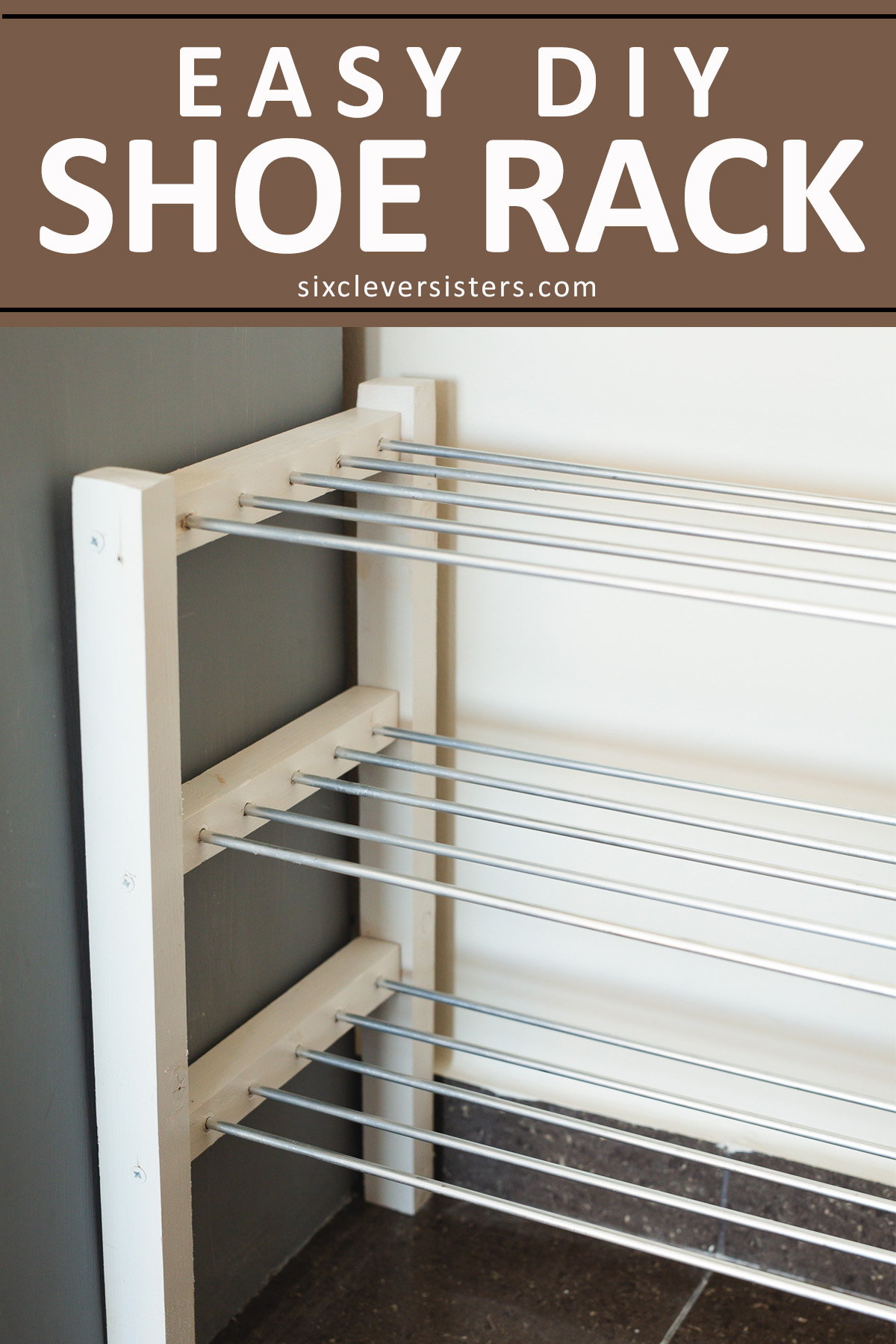 shoe rack DIY | shoe rack DIY small spaces | DIY shoe rack easy | shoe rack easy DIY | shoe rack DIY entrance | DIY shoe rack easy cheap | DIY shoe rack space saving on the Six Clever Sisters blog!