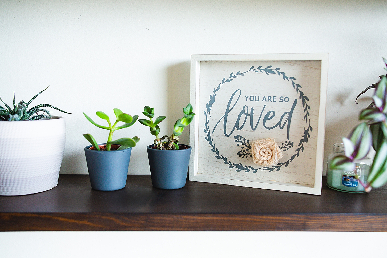 Decorating floating shelves for spring | spring floating shelves | Floating Shelf spring decor | | Decorating Kitchen Shelves for spring | How to Style Floating Shelves for Spring - Tips for styling! All the details on the Six Clever Sisters blog.