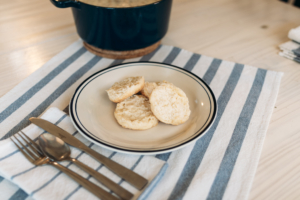 Sausage Gravy | One Pot Sausage Gravy Recipe | Sausage Gravy & Biscuits | This delicious easy sausage gravy only takes 5 ingredients and can be made in less than twenty minutes! Find the recipe at SixCleverSisters.com