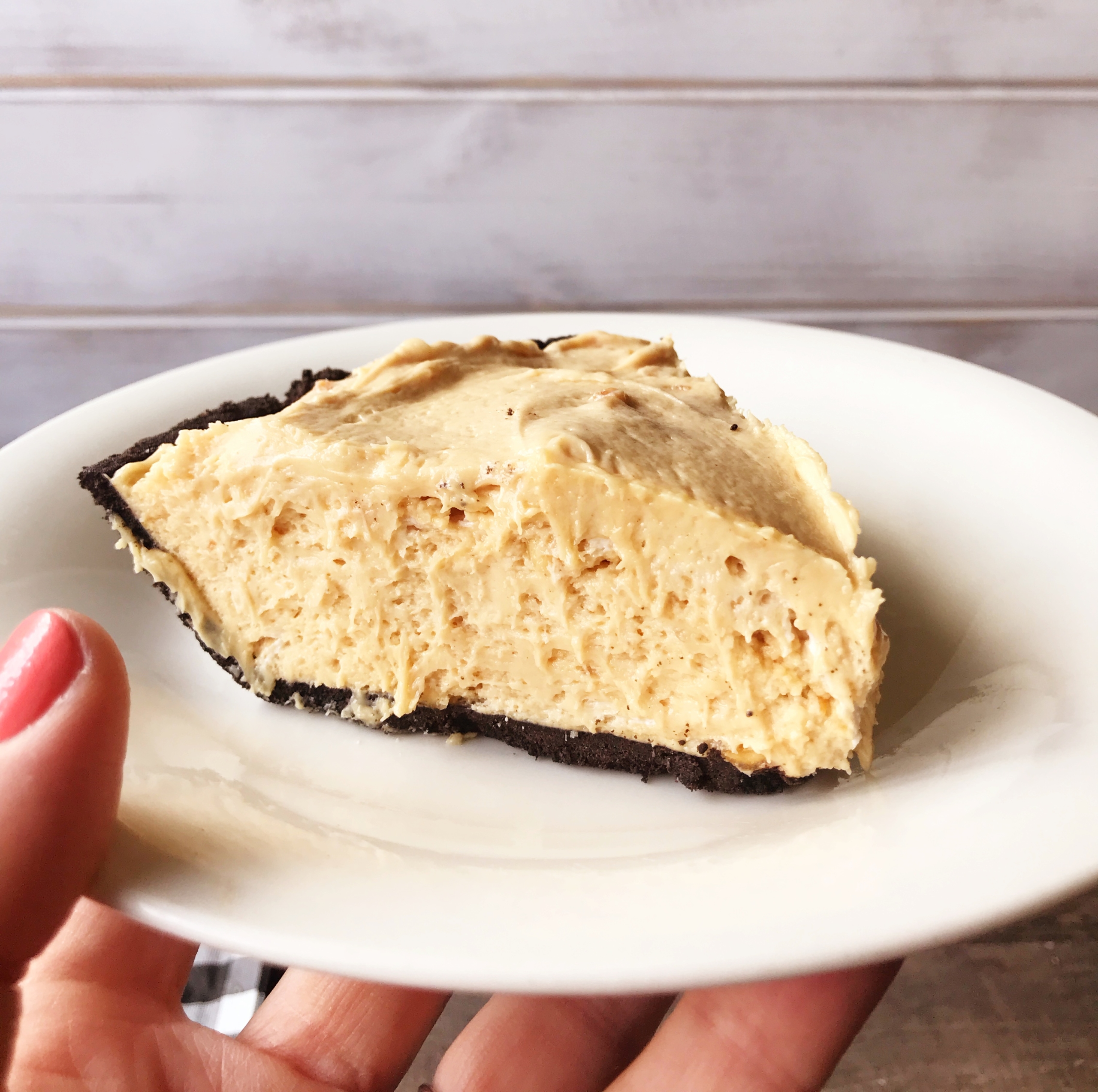 Peanut Butter Pie | Dessert | PB Dessert | Easy Recipe | Easy Desserts | Cold Dessert | Summer | Easy Dessert Recipe | Quick Desserts | Chocolate Peanut Butter | Chocolate | Pie | Food | Six Clever Sisters