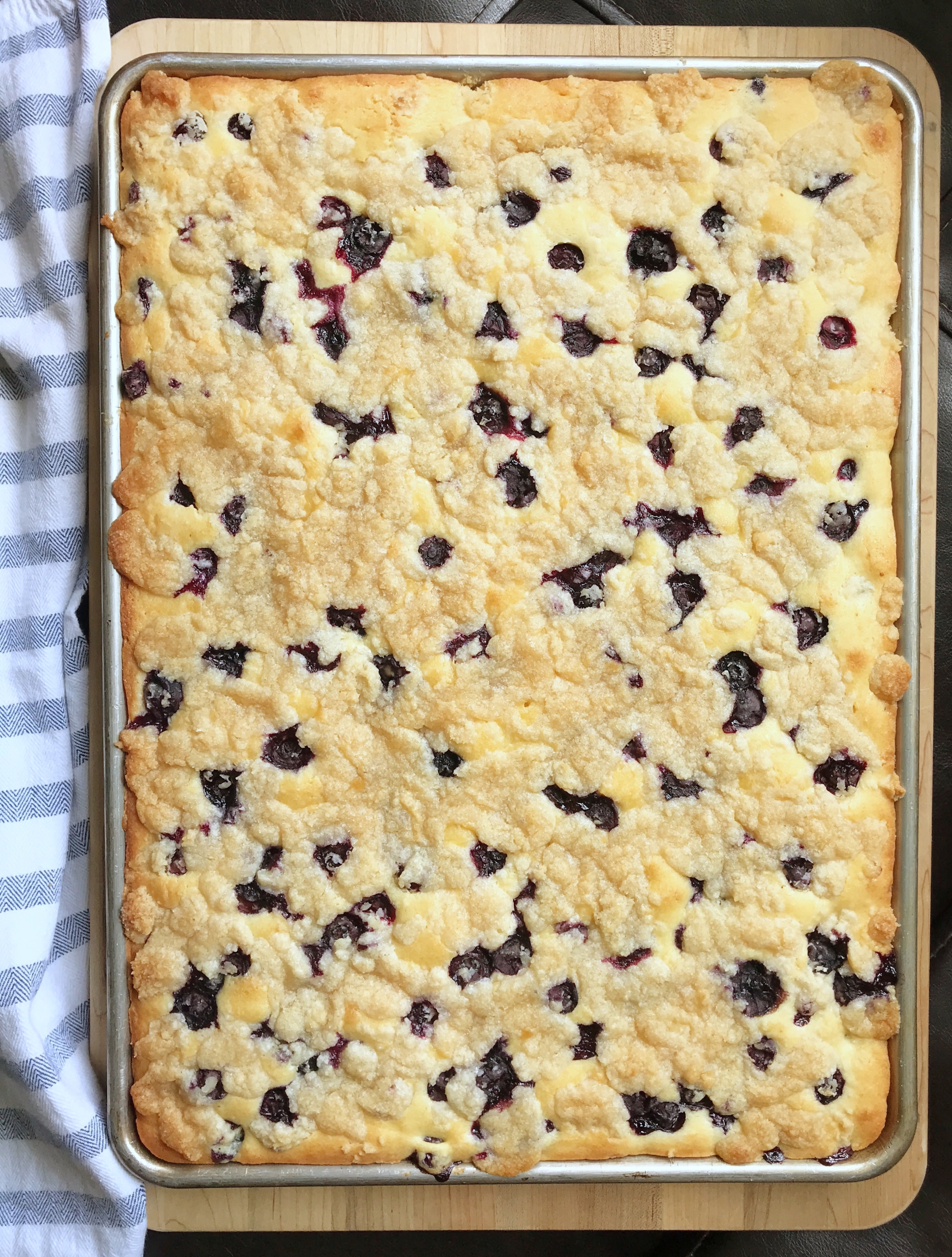 Blueberry Lemon Streusel Bars | Sheet Cake | Blueberry | Lemon | Dessert | Cake | Bars | Easy Dessert | Fresh Fruit Dessert | Sheet Cake Recipe | Six Clever Sisters