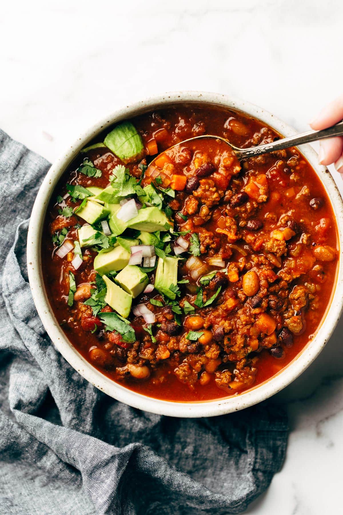 Chili Recipe | Chili Recipe Easy | A Good Chili Recipe | A Great Chili Recipe | White Chili Recipe | Chicken Chili Recipe | Beef Chili Recipe | Crockpot Chili | Crockpot Chili Recipe | Healthy Chili Recipe | Instant Pot Chili Recipe | These delicious chili recipes make for some great dinner ideas. With the cooler weather coming, they'll be perfect chili recipes for fall and winter nights. Make a pot and enjoy all these yummy comfort food recipes! #chili #recipe #recipeoftheday #dinner #easyrecipe #chilirecipe #recipes 