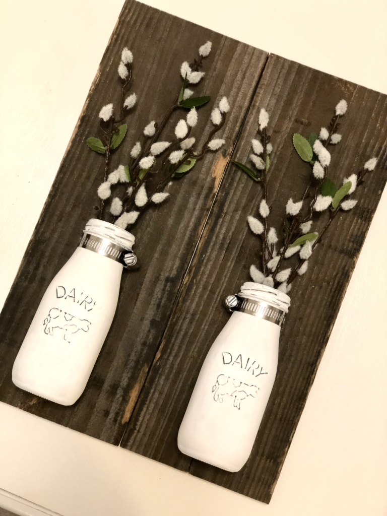 Mason Jar Sconces | DIY Jar Sconce | Mason Jar DIY | Farmhouse Decor | DIY Farmhouse | Learn how to make these beautiful mason jar sconces for your farmhouse at SixCleverSisters.com