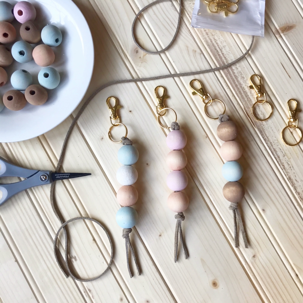 Keychain | DIY Keychain | Wood Craft | DIY Wood | Custom Keychain | DIY Gift | Budget Gift | Baby Gift | Housewarming | Wood Beads | Jewelry Making | DIY Wood | Six Clever Sisters